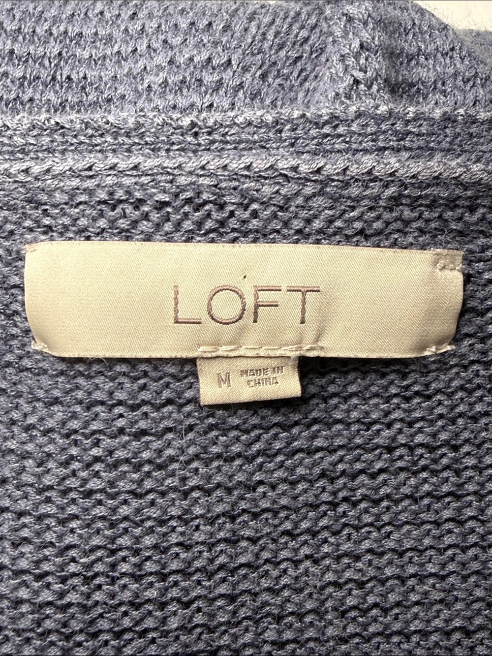 LOFT Light Gray Textured Knit Sweater Women's Medium 3/4 Sleeve Scoop Neck - Picture 5 of 6